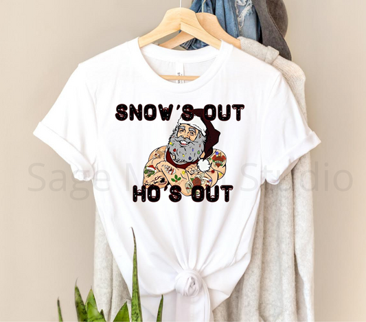Snow's Out, Ho's Out Short Sleeve Tee